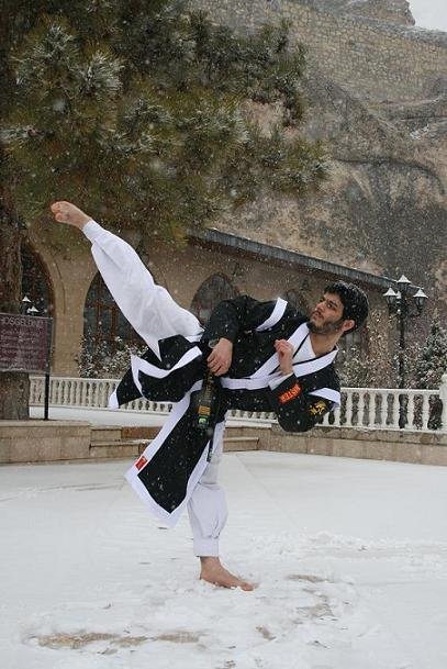 Hapkido'nun Tarihi ve Evrimi: Kore'den Dünyaya